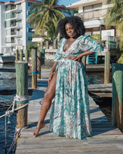 Load image into Gallery viewer, Botanica Maxi Dress (Plus-Size Only)